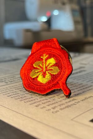 ハイビスカスの刺繍リング