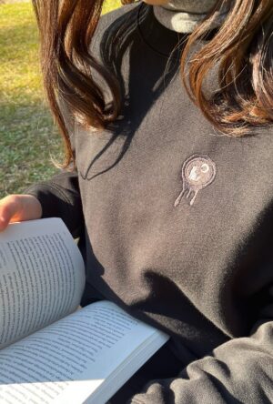 月を望む猫のシーリングスタンプ風のスウェット