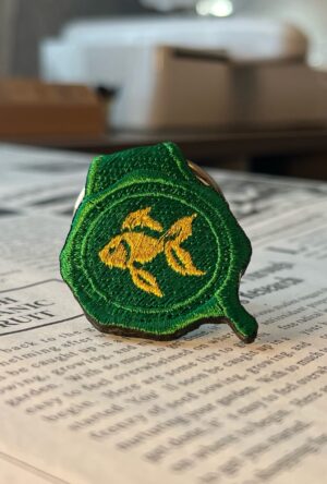 金魚の刺繍リング