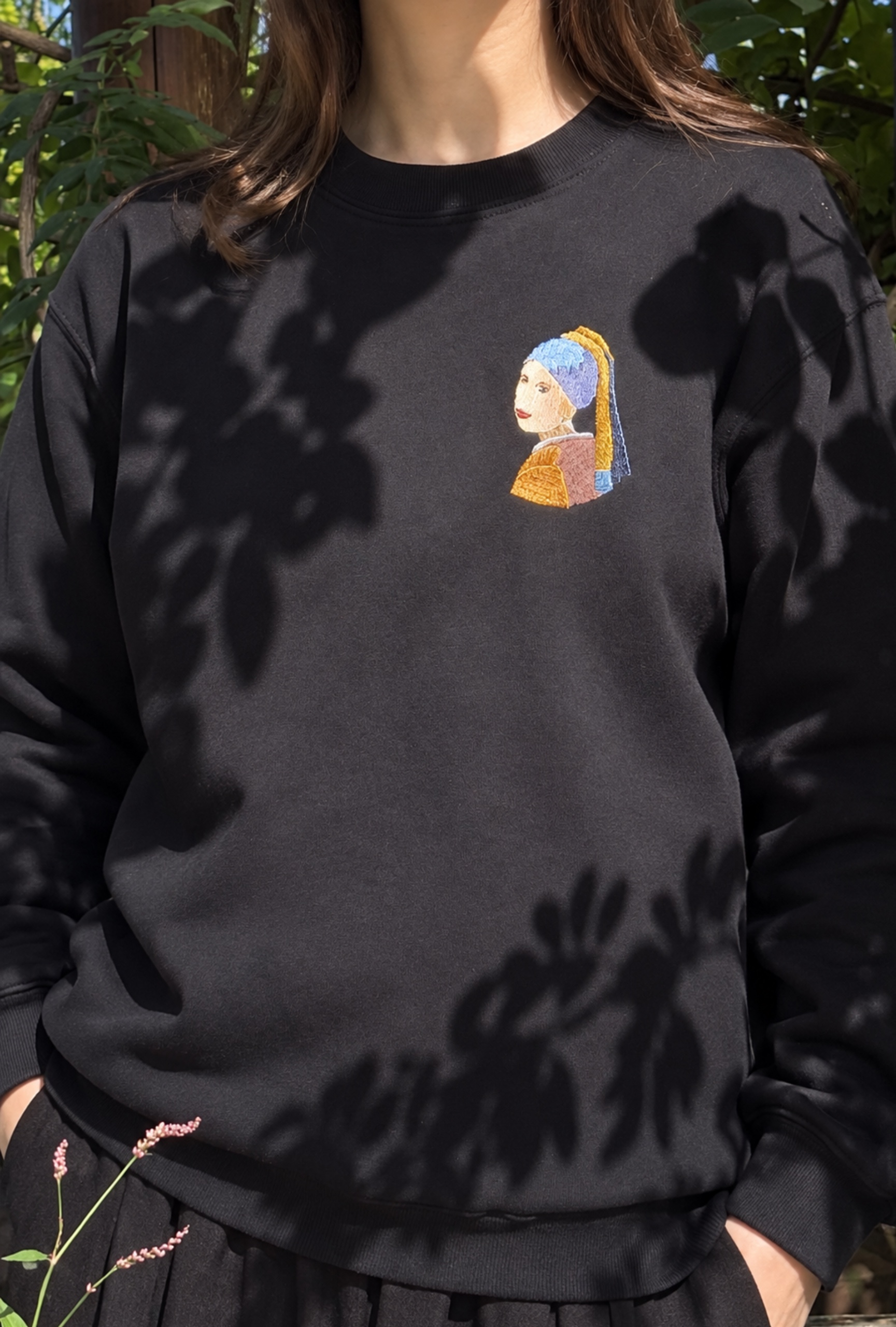 真珠の耳飾りの少女の刺繍スウェット - 画像 (4)